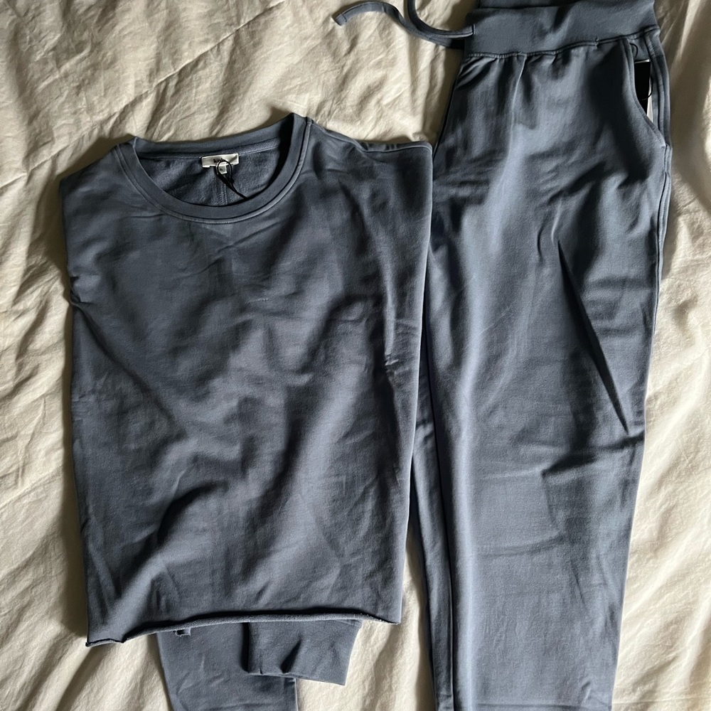 KNIX set